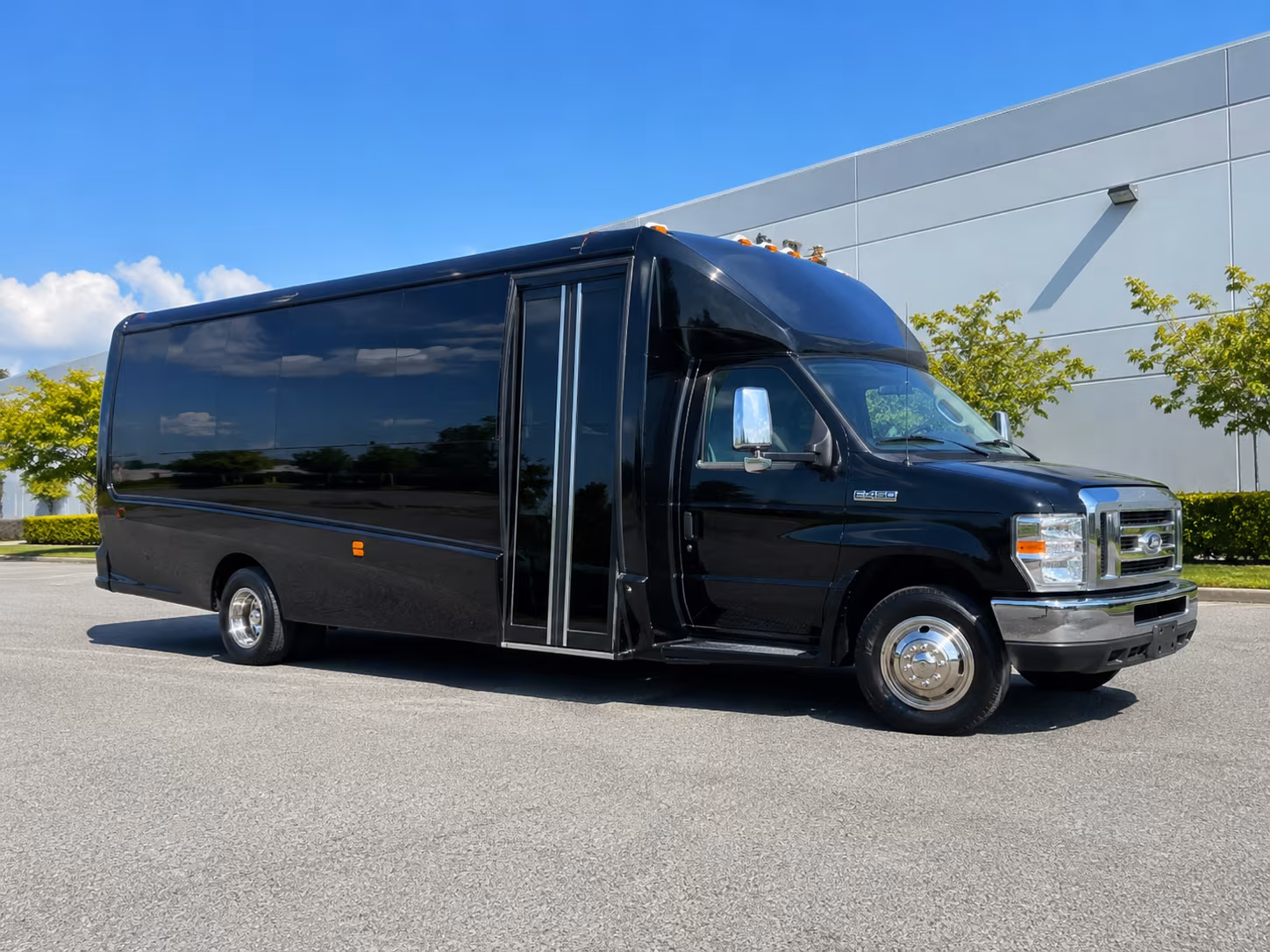 Atlanta Winery Tour & Pub Crawl Transportation
